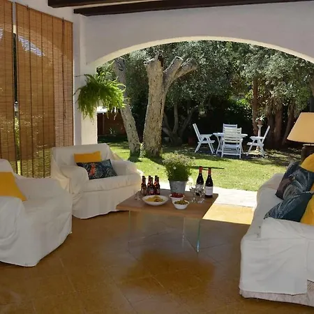 Loft El Ranch Playa A 10 Minutos Andando Con Jacuzzi Xxl Y Jardin Privado Holiday home Calafell